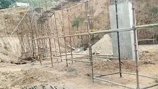 Height portion pump pipe line laying purpose stagging scaffolding work