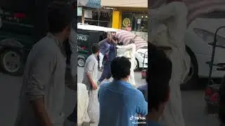 Big fight between Two mans in Attock city :OMG: