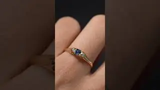 Antique Edwardian 18ct Gold Royal Blue Sapphire Old Cut Diamond Three Stone Ring
