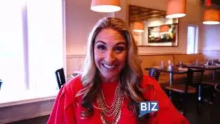 TV Host Dorothy Cascerceri Simone visits Canoe in Greenwich, CT