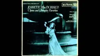 Jeanette MacDonald - Opera & Operetta Favourites 10. Smoke Gets In Your Eyes