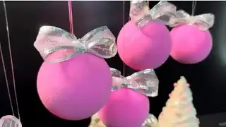 DIY Christmas decor 🎄🎄🎄 velvet balls made from foam balls and acrylic paints with baking soda 🎄🎄🎄