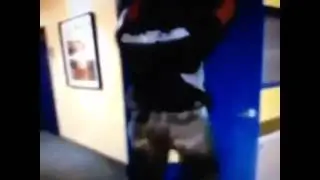 Poor door vine