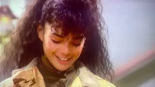 Denise Huxtable Reads Spanish