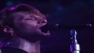 NEVER SAY GOODBYE     .  BON JOVI  .  (LIVE)