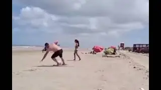 Epic beach fail 😂