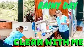 CLEAN WITH ME 2019 / RAINY DAY / RELAXING CLEANING VIDEO/ CLEANING MOTIVATION