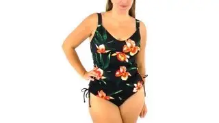 Maxine Kapalua Shirred Underwire Tankini Top | SwimOutlet.com