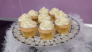 Cupcakes de cava y limón en Nochevieja #cupcakes #postresnavideños #magdalenas #nochevieja #fiesta
