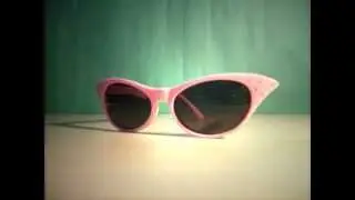 1980s Sunglasses - Pink