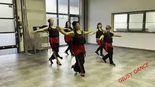 Cece' Barretta Ossessione Coreo DJ Space ballo di gruppo 2023 Eseguito dalle Giusy Dance