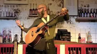 'The Apple and The Tree' live by FLOATSTONE