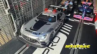 Carrera Mercedes AMG GT3 EVO Safety Car / Slot Car