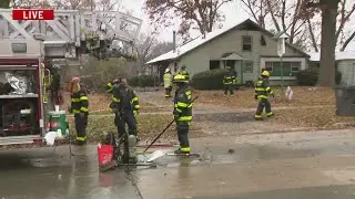 Possible life-threatening injuries in south side Des Moines fire