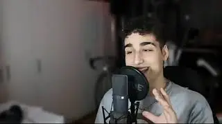 espectectando el v&iacute;deo de samuking sobre los que critican craftman