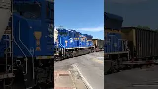 Rare Locomotive!  CSX We Are One!  JawTooth  shorts, CSXT 4720