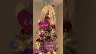 VALENTINE&rsquo;S DAY 2026 💖❤️KITCHEN TREE🎄#ValentinesDay #HomeDecor #ValentineDecor