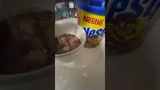 NESQUICK NESTLE HOT🍫CHOCOLATE SO GOOD.#shorts#satisfying#yummy#asmr