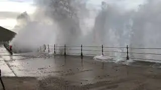 Wave explosion (1st vid, please sub)