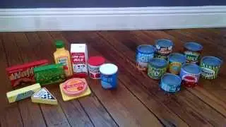 Melissa & Doug Wooden & Cardboard Play Food - Toy Review