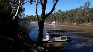 Crazy Heli Pilot following Skiers at Southern 80 Ski Race 2011 Verruckt !!!