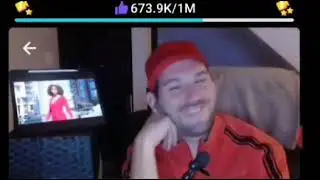Eric watching the BB22 premiere episode