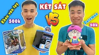 K&eacute;t Sắt Mini Kh&oacute;a V&acirc;n Tay 500k Vs Heo Đất Doraemon 50k - Ống Đựng Tiền Nh&agrave; Gi&agrave;u Vs Nh&agrave; Ngh&egrave;o!!?