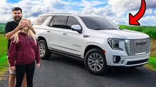 Surprising my PREGNANT Wife with her Dream Car!