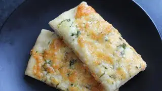 Cheesy GARLIC FLATBREAD