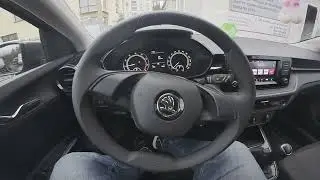 SKODA Fabia IV (2021 - agora) &ndash; Como ativar e desativar o limpador traseiro