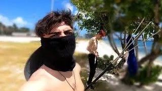 Sdf sur une île avec azulek ( au Bahamas )