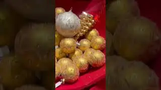 It&rsquo;s beginning to look like #christmasinspiration . #holidaydecoration #luxury #ornaments #cheers