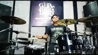 drumm skil by doell kalindih.   #drumcover #drumers #twostick oficiallband