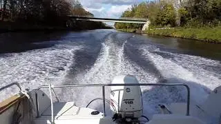 Jeanneau Merry Fisher 625 HB, Anweichen des Bewuchses am Unterwasserschiff vor dem Einwintern