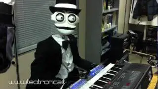 BR  Robot 03