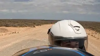 Around Australia by motorbike: Ep 28 Cocklebiddy to Nullarbor Roadhouse. #BMWR1250RT