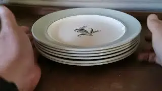 Copeland Spode Olympus 9-inch Breakfast or Lunch Plate