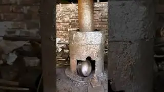 The process of forming an iron bowl quickly #tools #manufacturing