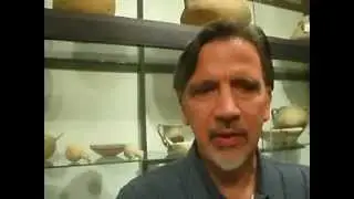 John Tatoulis.. &Mu;&iota;&lambda;ά &gamma;&iota;&alpha; &tau;&omicron; &Epsilon;&lambda;&lambda;&eta;&nu;&iota;&kappa;ό &Mu;&omicron;&upsilon;&sigma;&epsilon;ί&omicron; &Mu;&epsilon;&lambda;&beta;&omicron;ύ&rho;&nu;&eta;&sigmaf;
