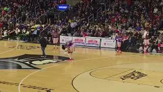 Globetrotters purse prank