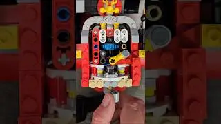 Meet the Inner Workings of the Minifigure Vending Machine #lego #vendingmachine #21358 #minifig