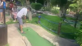 Mini- Golf Hobby ni Daddy.