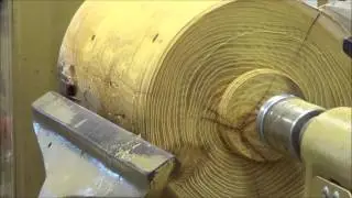 Woodturning an Osage Orange Bird House 