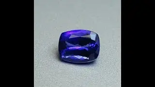 Tanzanite top quality 9,78 ct/ tanzanit top kvalita 9,78 ct, Tanzania, Mererani
