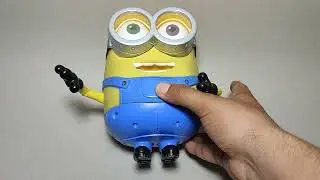 Thinkway Toys Despicable Me 2 Minion Dave Talking Action Figure.