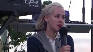 Jena Malone and The Shoe - I'm Okay - Live in Napa