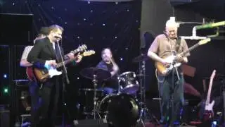 Howlin' Taildraggers - Bird Nest On The Ground