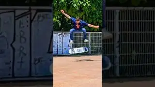#streetskater Fr&eacute;d&eacute;ric #streetskating #tricks