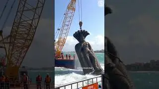 🌊🙏 Samudra Se Nikli Bhagwan Vishnu Ki Murti | Divine Discovery 🕉️ #vishnumantra #vishnu #ytshort