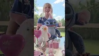 Stitch, Ping and Tootie unboxing My Life accessories. 